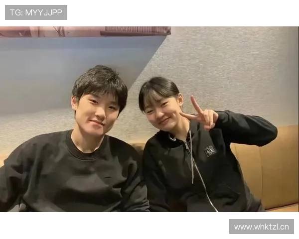 张本智和上场冷若冰霜，赛后那张卡比我年薪还猛